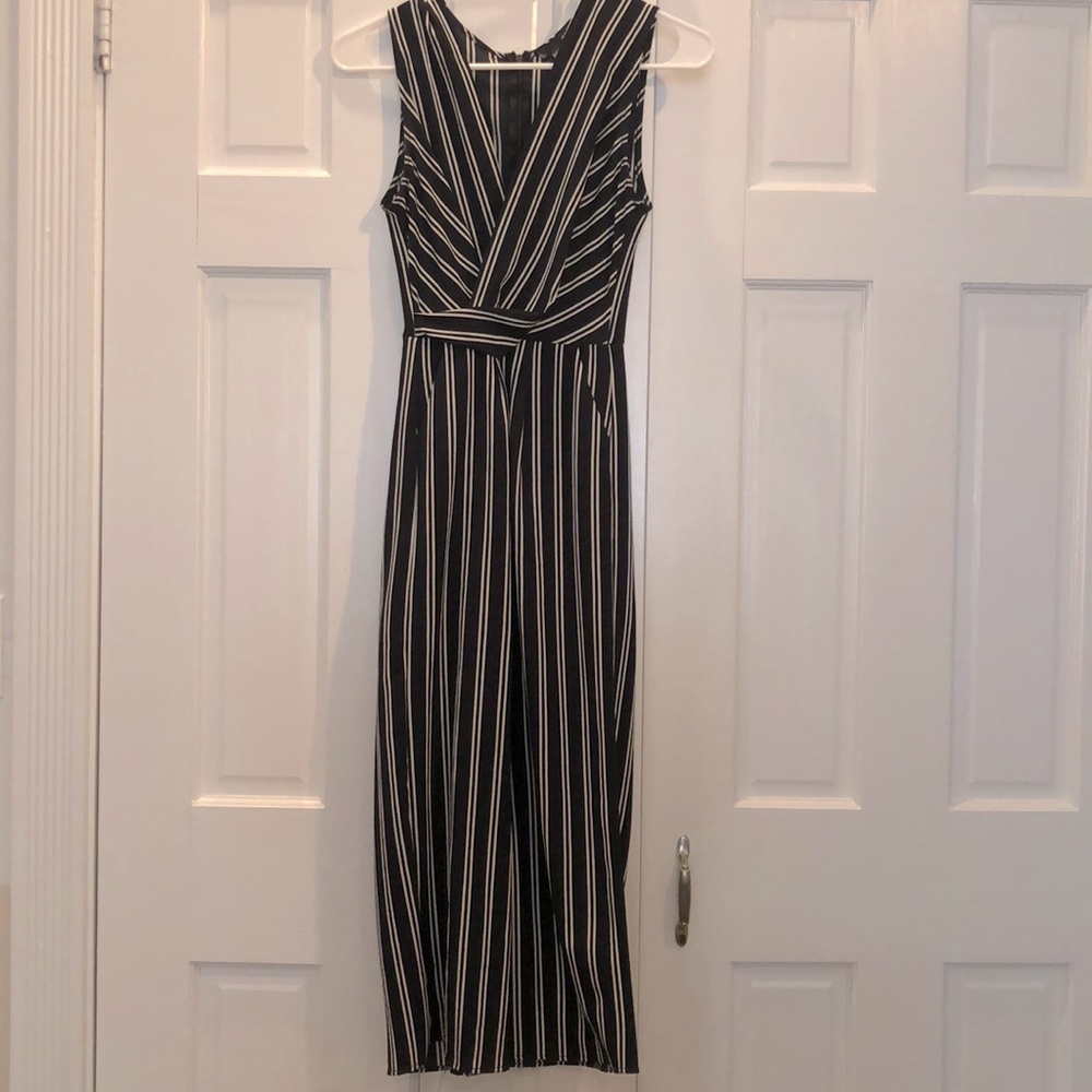 Aqua Sleeveless V-Neck Culotte Jumpsuit - Size XS